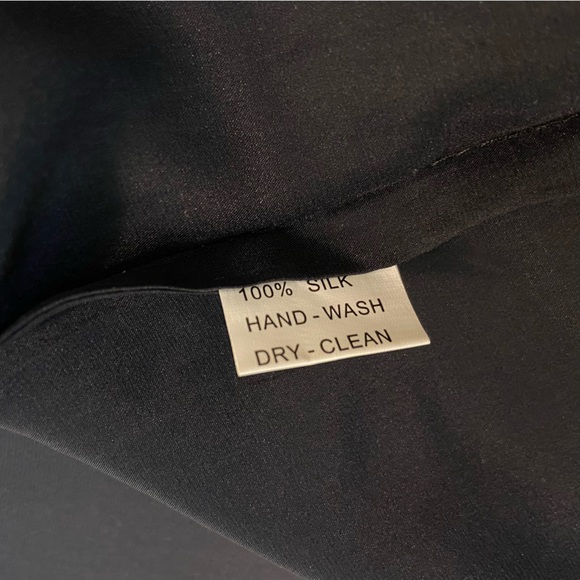 Old Shanghai Cherry Blossom Black Silk Kimono Floral Robe O/S - Picture 10 of 13